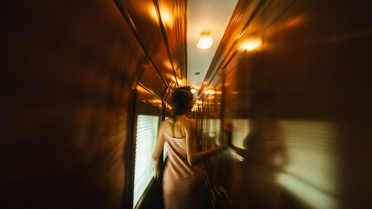 Eastern & Oriental Express corridor and onboard mood